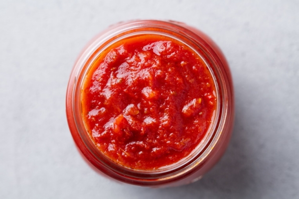 GettyImages-AnnaPustynnikova pasta tomato sauce