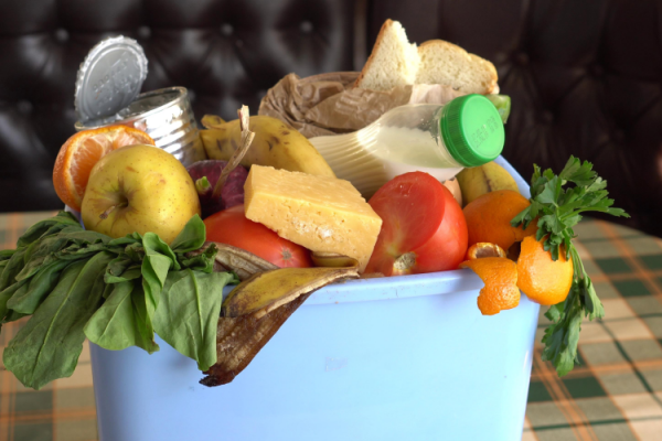 GettyImages-Fevzile Ryman food waste
