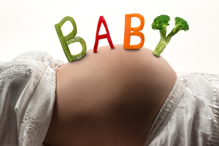 Pregnant women who ate organic vegetables ‘often’ or ‘mostly’ had a 24% lower risk of pre-eclampsia compared to those who consumed them ‘never/rarely’ or ‘sometimes’, says research. 