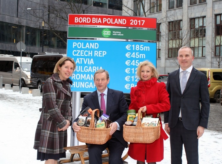 Enda Kenny (second from left) with Bord Bia staff in Poland