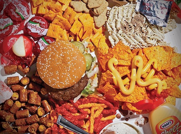 Eating junk food makes a bad mood worse: Study