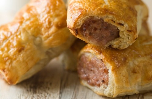The glaze is suitable for meat products, like sausage rolls and pasties, as well as in meat processing