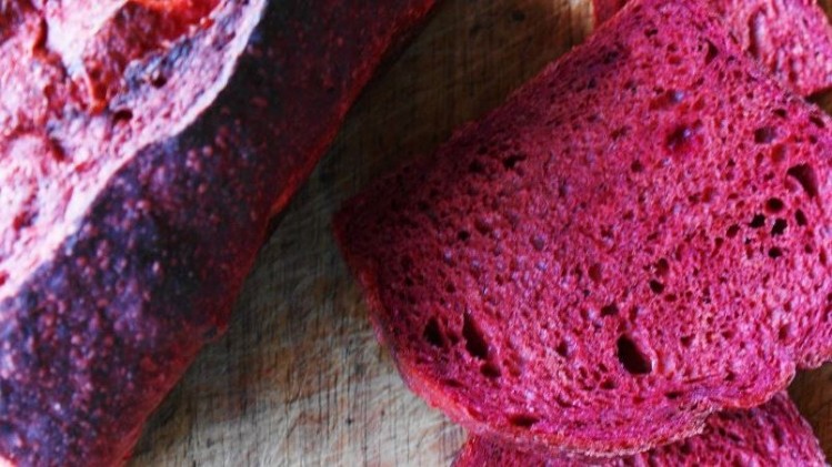 Could beetroot bread help lower heart disease risk?