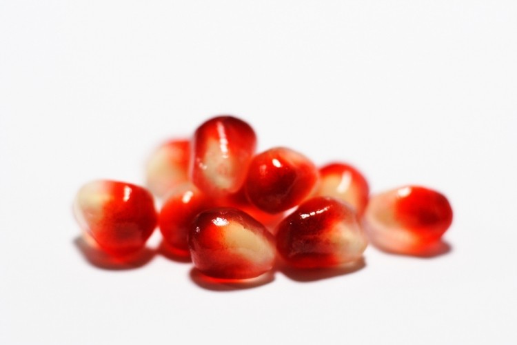 FDA detains pomegranate seeds linked to outbreak that has sickened 127