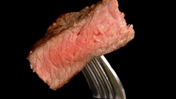 New research has uncovered the mechanisms to link red meat and heart disease.