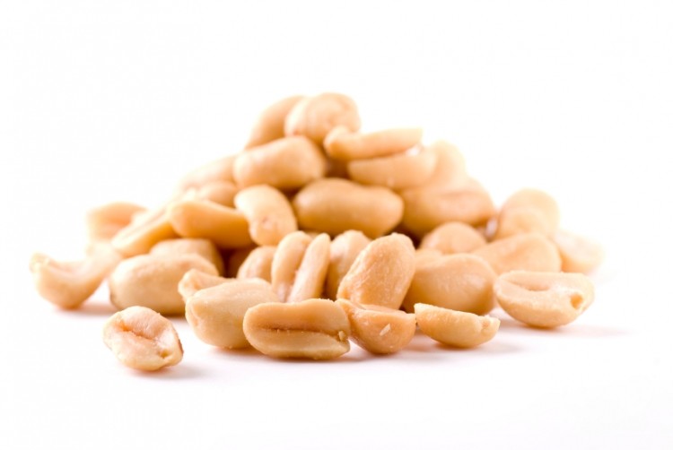 White peanut kernel was shown to assist in reducing foodborne pathogens 