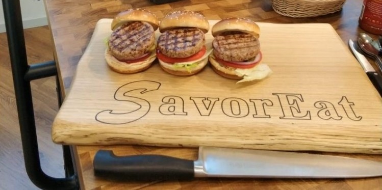 BBB chef and SavorEat burger