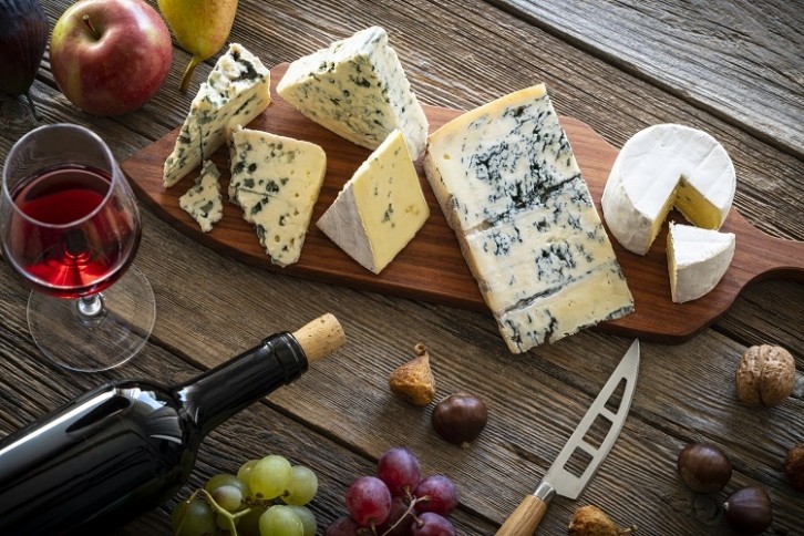 Cheese and wine - GettyImages-MEDITERRANEAN