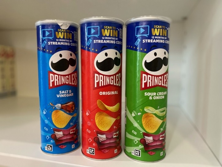 New barcodes will appear on some Pringles varieties to make them more accessible to blind and partially sighted people. Image: Kellanova/NaviLens