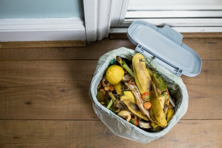 If food loss and waste is halved along the food supply chains associated with Europe’s food consumption, 8% of GHG emissions (51m tonnes CO2eq) caused by food consumption in Europe would be saved. GettyImages/SolStock