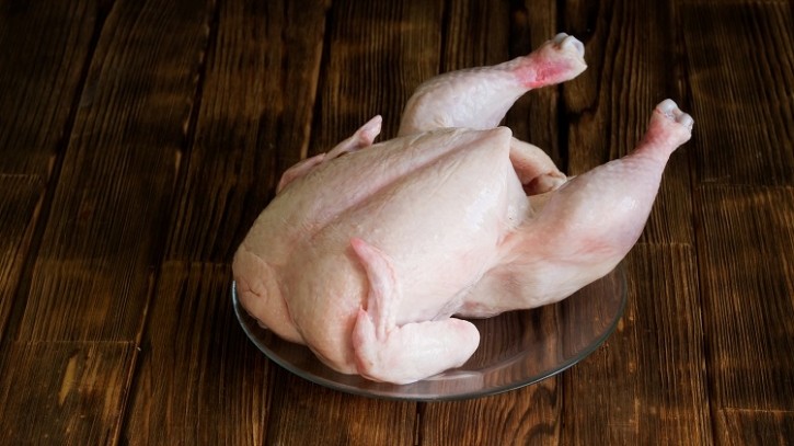 Can more of the chicken - aside from fillets, wings and drumsticks - be valorised for human consumption? GettyImages/slexp880