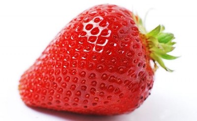 Could atmospheric pressure cold plasma be used to reduce microorganisms on strawberries? 
