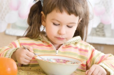 Children at high risk from food toxins, warns study