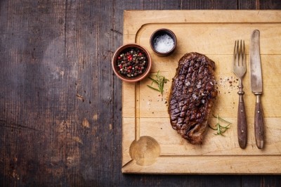 "It is expected that the global demand for meat and meat products will be doubled in 2050. The development of a new generation of meat replacing products may help to meet this increasing demand in a sustainable way," says Koffeman.