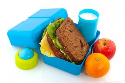 A pack lunch might be an effective strategy in avoiding the impulse food purchases featured in this study. ©iStock