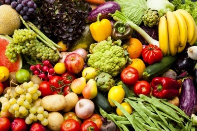 Most adults do not consume enough fruit and vegetables and may be missing out on the intake of important phytonutrients, say researchers.