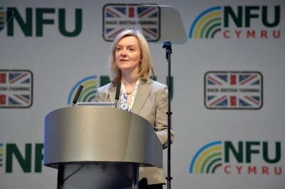 Elizabeth Truss MP is in favour of voting to remain in a reformed EU. Image from NFU 