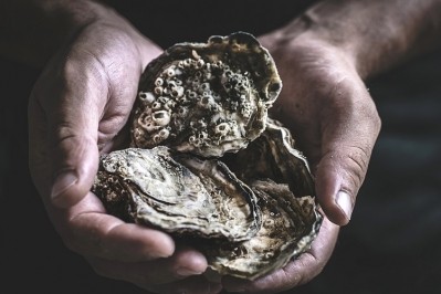 Oysters pose the highest risk of norovirus illness per serving, according to the Food Standards Agency ©GettyImages/UliU