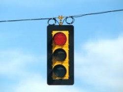 STOP fussing over UK traffic light labelling