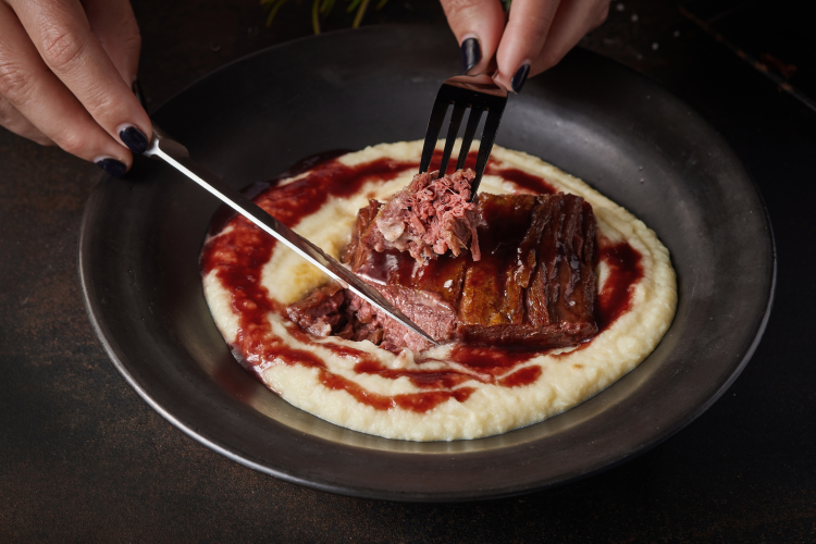 How does Redefine Meat 3D-printed plant-based steak taste? Marco Pierre White's verdict thumbnail